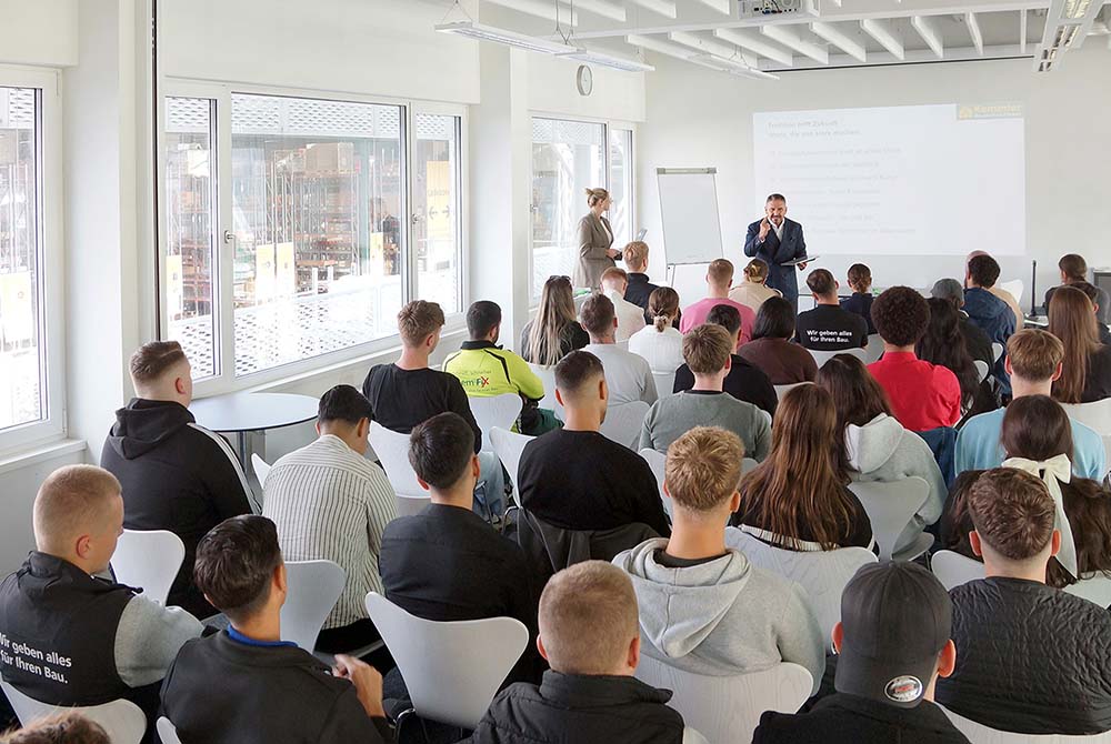 Karriere bei Kemmler: Unterrichtseinheit der Kemmler Akademie für Ausbildung und Studium Kemmler – Arbeitgeber Kemmler mit Perspektiven für Job Kemmler.
